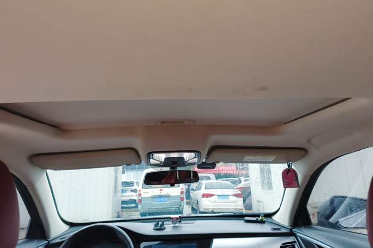 Used CHANGAN CS85 COUPE 2019 1.5T DCT Version China VI Standard Headliner
