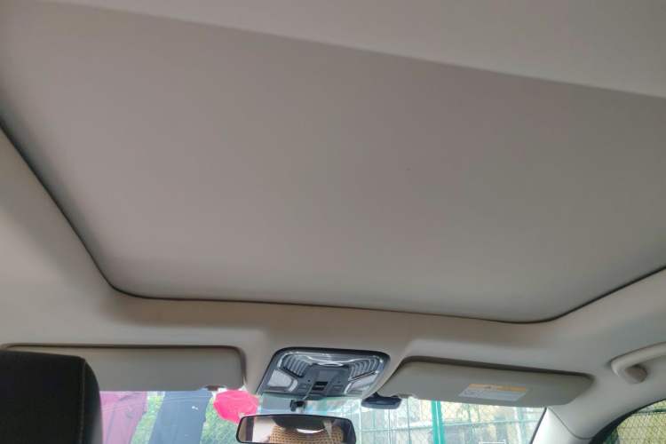 Used CHANGAN CS85 COUPE 2019 1.5T DCT Luxury Version China VI Standard Headliner