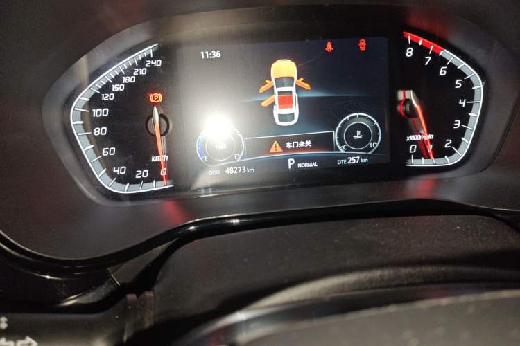 Used CHANGAN CS85 COUPE 2019 1.5T DCT Dynamic Version China VI Standard Instrument Cluster