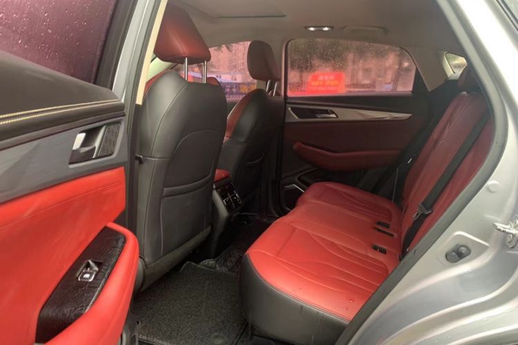 Used CHANGAN CS85 COUPE 2019 1.5T DCT Dynamic Version China VI Standard Interior 2