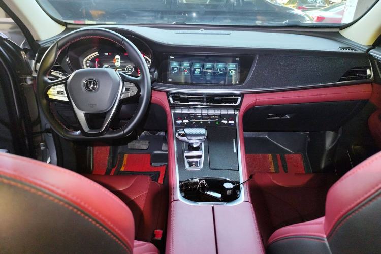 Used CHANGAN CS85 COUPE 2019 1.5T DCT Dynamic Version China VI Standard Interior 2