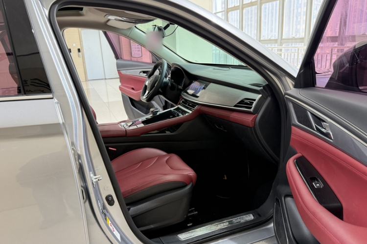Used CHANGAN CS85 COUPE 2019 1.5T DCT Version China VI Standard Interior 3