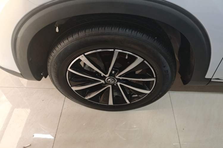Used CHANGAN CS85 COUPE 2019 1.5T DCT Version China VI Standard Left Front Wheel Hub