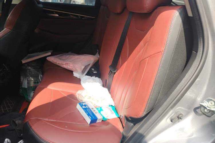 Used CHANGAN CS85 COUPE 2019 1.5T DCT Luxury Version China VI Standard Left Rear Seat