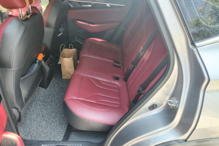 Used CHANGAN CS85 COUPE 2019 2.0T Automatic Luxury Edition China V Standard Left Rear Seat