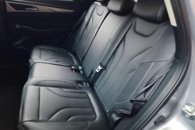 Used CHANGAN CS85 COUPE 2019 1.5T DCT Version China VI Standard Left Rear Seat