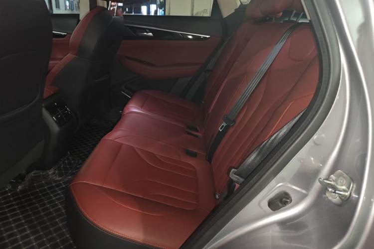 Used CHANGAN CS85 COUPE 2019 2.0T Automatic Luxury Edition China VI Standard Left Rear Seat