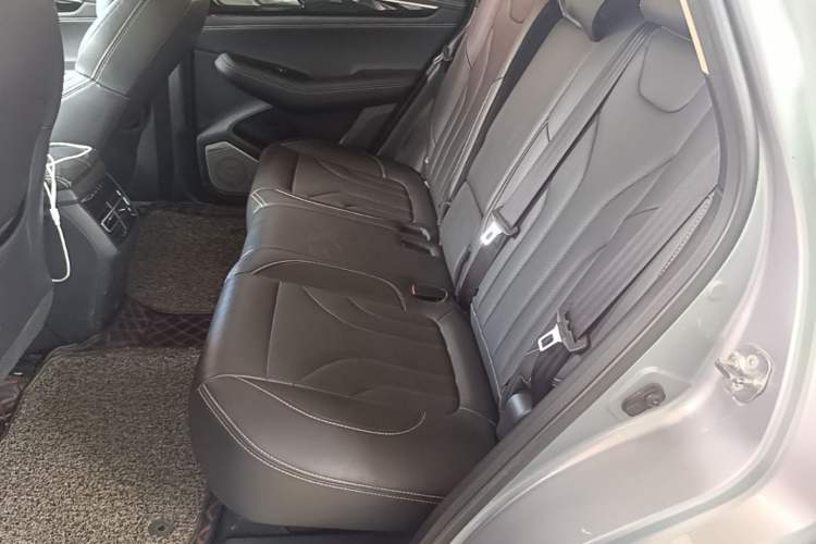 Used CHANGAN CS85 COUPE 2019 2.0T Automatic Smart Version China V Standard Left Rear Seat