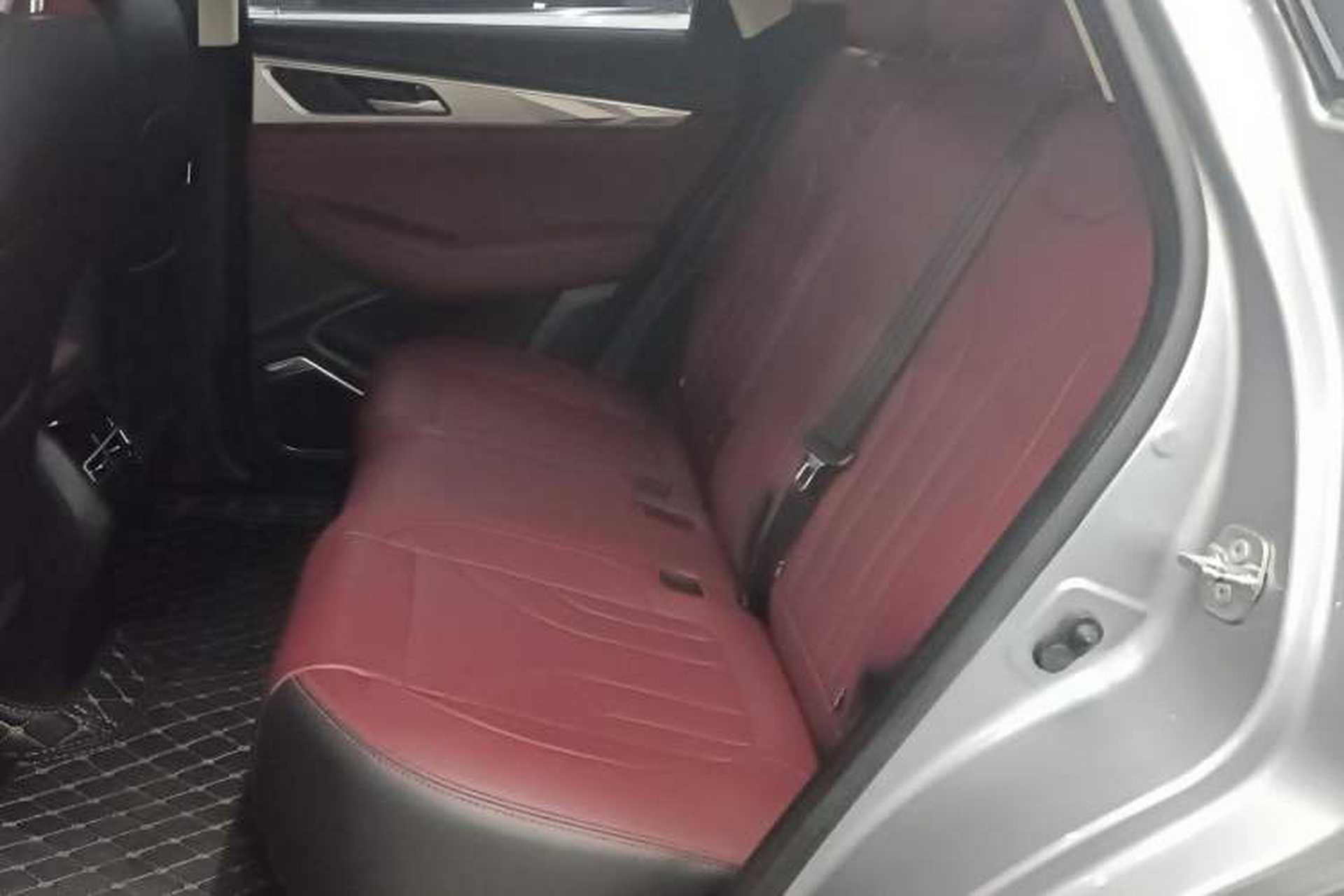 Used CHANGAN CS85 COUPE 2019 1.5T DCT Dynamic Version China VI Standard Left Rear Seat