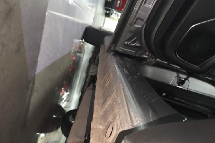 Used CHANGAN CS85 COUPE 2019 2.0T Automatic Luxury Edition China VI Standard Left Side Sill