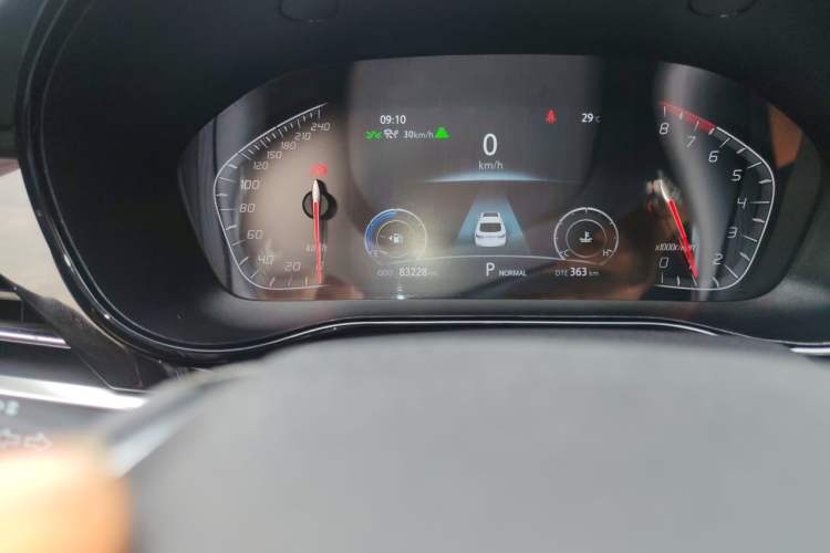 Used CHANGAN CS85 COUPE 2019 1.5T DCT Luxury Version China VI Standard Odometer Close Up