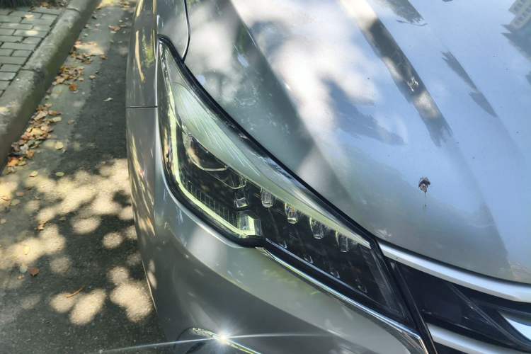 Used CHANGAN CS85 COUPE 2019 2.0T Automatic Luxury Edition China V Standard Right Front Headlight