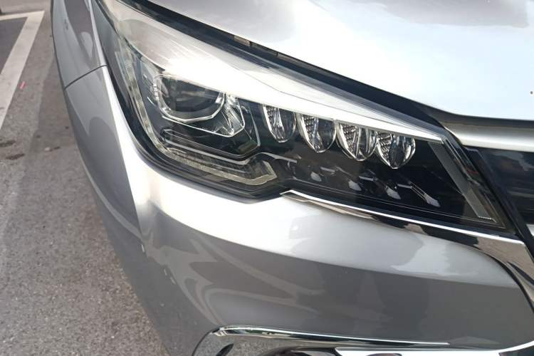 Used CHANGAN CS85 COUPE 2019 2.0T Automatic Version China V Standard Right Front Headlight