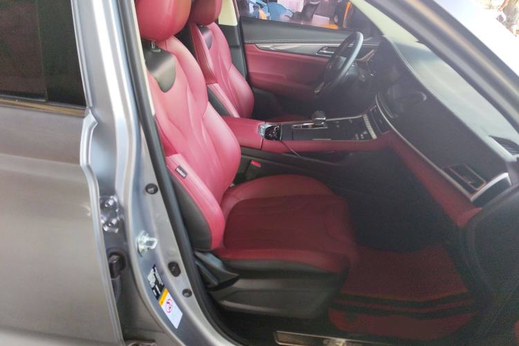 Used CHANGAN CS85 COUPE 2019 1.5T DCT Dynamic Version China VI Standard Right Front Seat