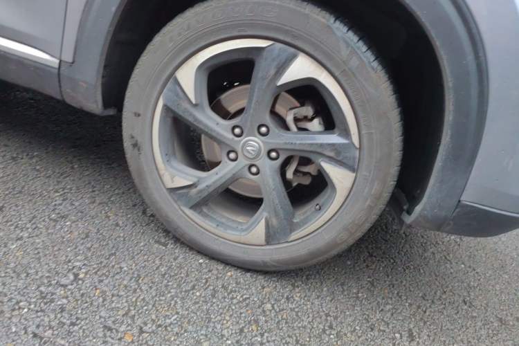 Used CHANGAN CS85 COUPE 2019 2.0T Automatic Version China VI Standard Right Front Wheel Hub