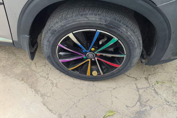 Used CHANGAN CS85 COUPE 2019 1.5T DCT Version China VI Standard Right Front Wheel Hub