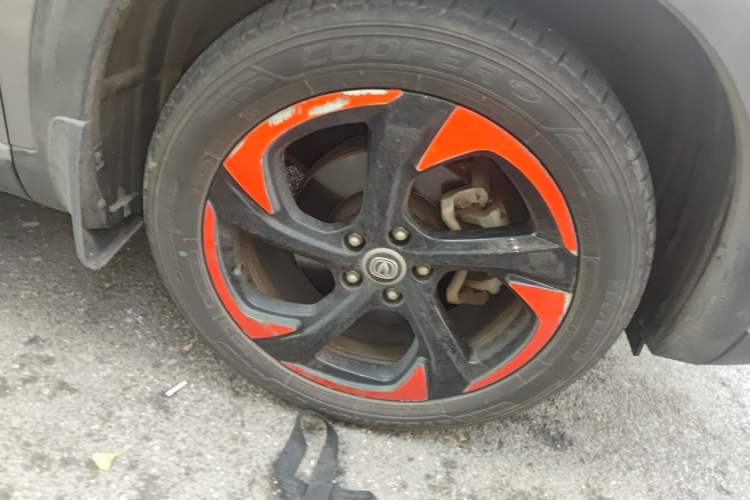 Used CHANGAN CS85 COUPE 2019 2.0T Automatic Version China V Standard Right Front Wheel Hub