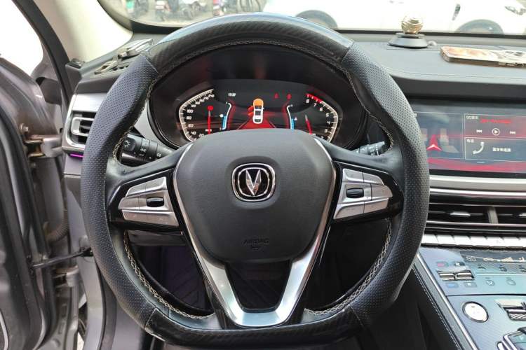 Used CHANGAN CS85 COUPE 2019 2.0T Automatic Version China V Standard Steering Wheel