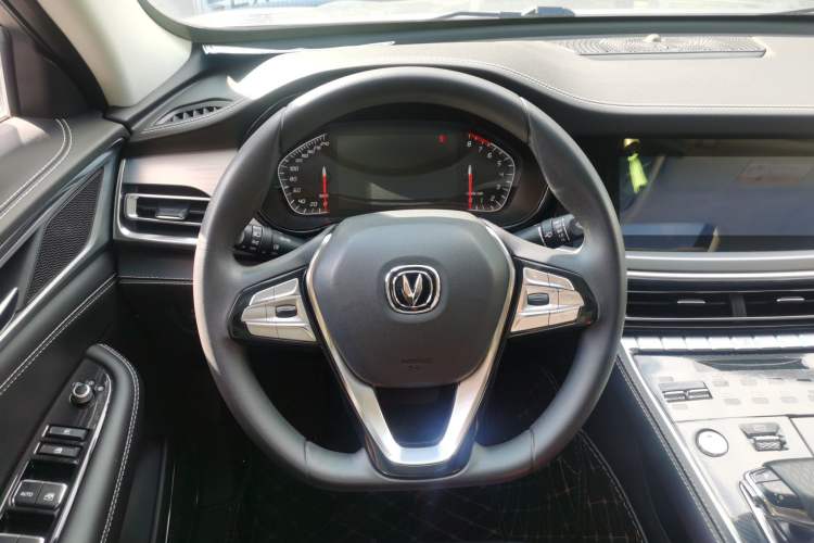Used CHANGAN CS85 COUPE 2019 1.5T DCT Version China VI Standard Steering Wheel