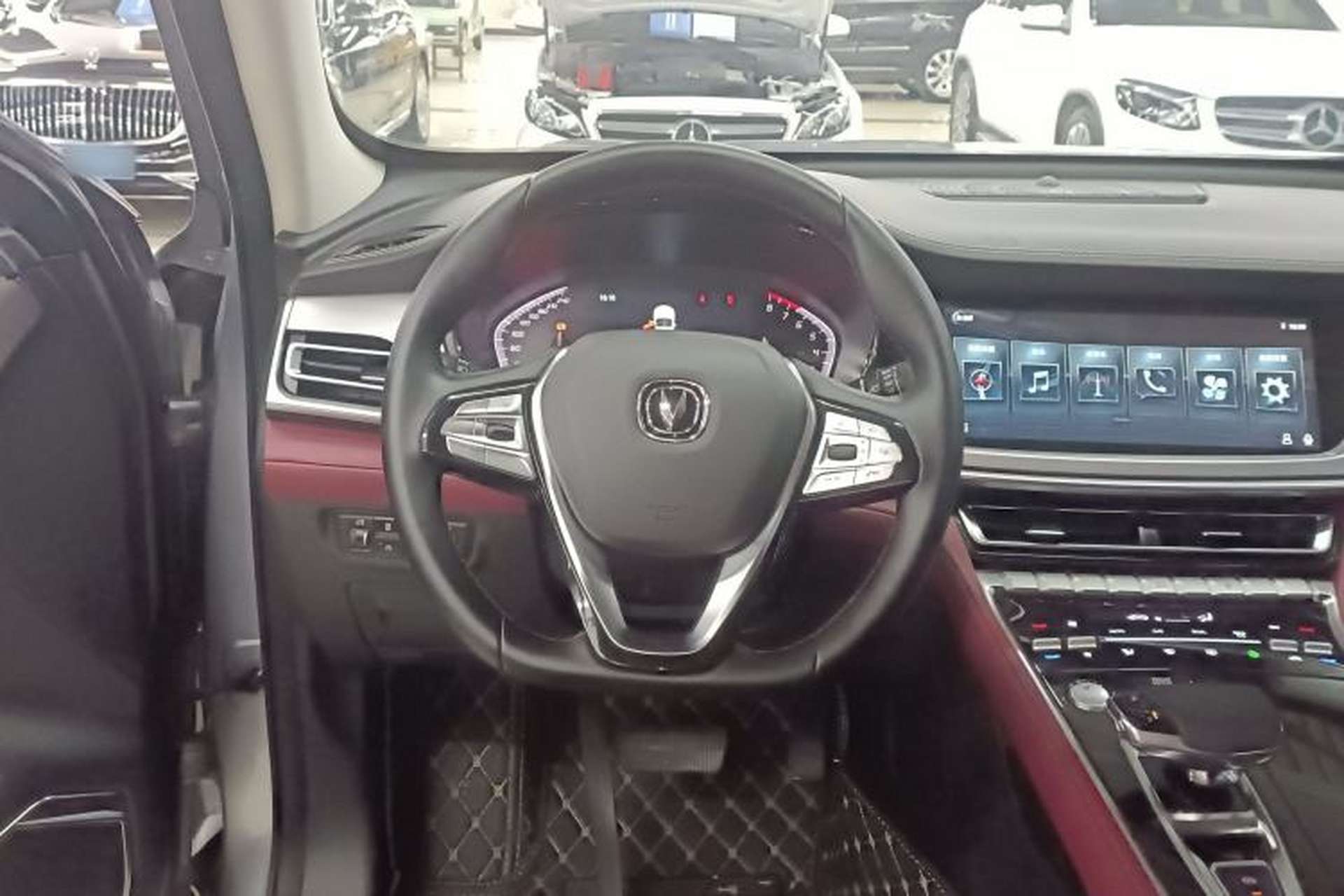 Used CHANGAN CS85 COUPE 2019 1.5T DCT Dynamic Version China VI Standard Steering Wheel