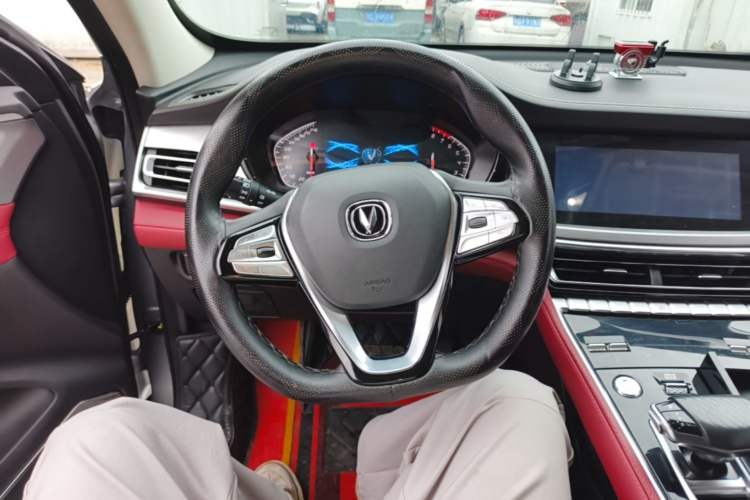 Used CHANGAN CS85 COUPE 2019 1.5T DCT Version China VI Standard Steering Wheel