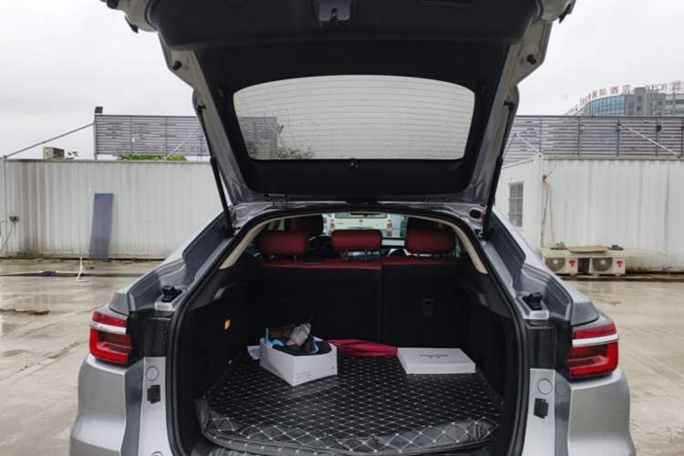 Used CHANGAN CS85 COUPE 2019 1.5T DCT Version China VI Standard Trunk