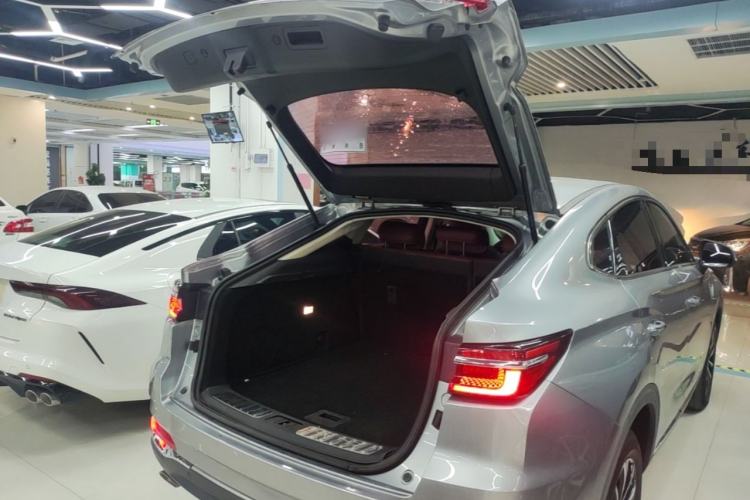 Used CHANGAN CS85 COUPE 2019 1.5T DCT Version China VI Standard Trunk