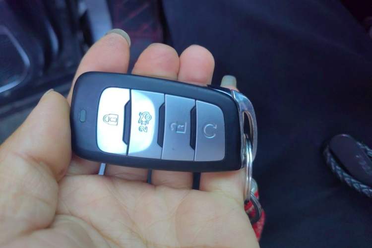 Used CHANGAN CS85 COUPE 2019 2.0T Automatic Version China VI Standard Vehicle Key