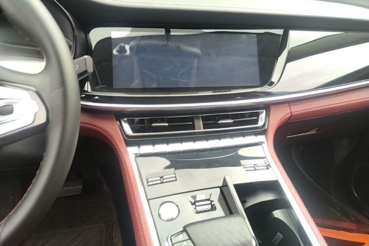 Used CHANGAN CS85 COUPE 2019 1.5T DCT Luxury Version China VI Standard Audio And AC Panel