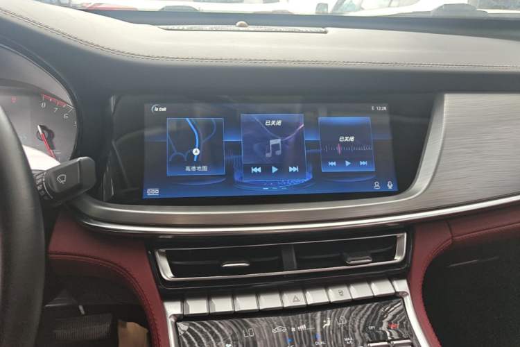 Used CHANGAN CS85 COUPE 2019 1.5T DCT Dynamic Version China VI Standard Audio And AC Panel