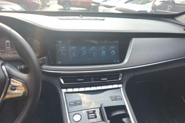 Used CHANGAN CS85 COUPE 2019 1.5T DCT Dynamic Version China VI Standard Audio And AC Panel