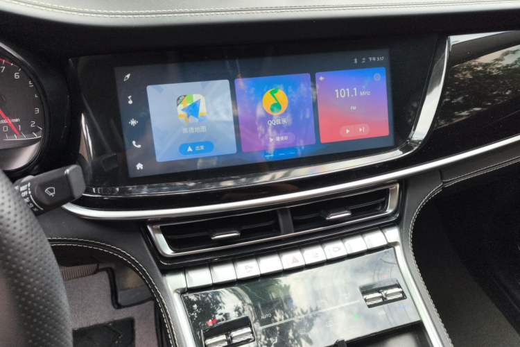 Used CHANGAN CS85 COUPE 2019 2.0T Automatic Luxury Edition China VI Standard Audio And AC Panel