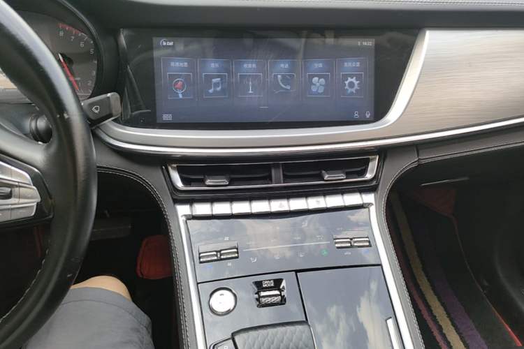 Used CHANGAN CS85 COUPE 2019 1.5T DCT Dynamic Version China VI Standard Audio And AC Panel