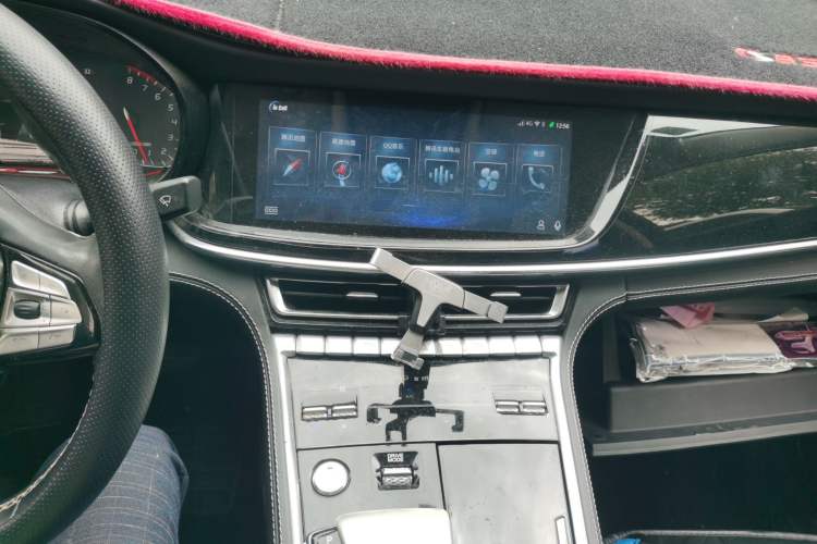 Used CHANGAN CS85 COUPE 2019 2.0T Automatic Luxury Edition China VI Standard Audio And AC Panel