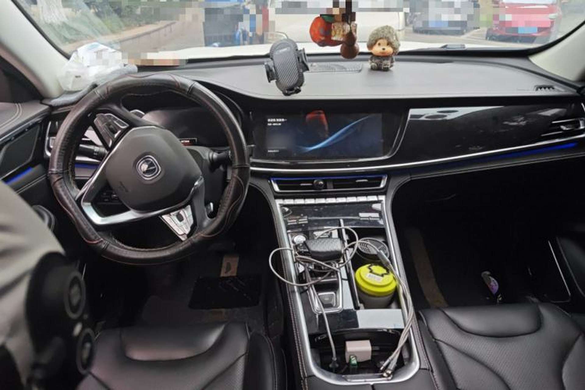 Used CHANGAN CS85 COUPE 2019 2.0T Automatic Luxury Edition China V Standard Center Console
