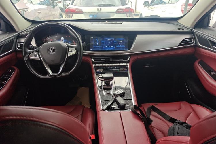 Used CHANGAN CS85 COUPE 2019 1.5T DCT Dynamic Version China VI Standard Center Console