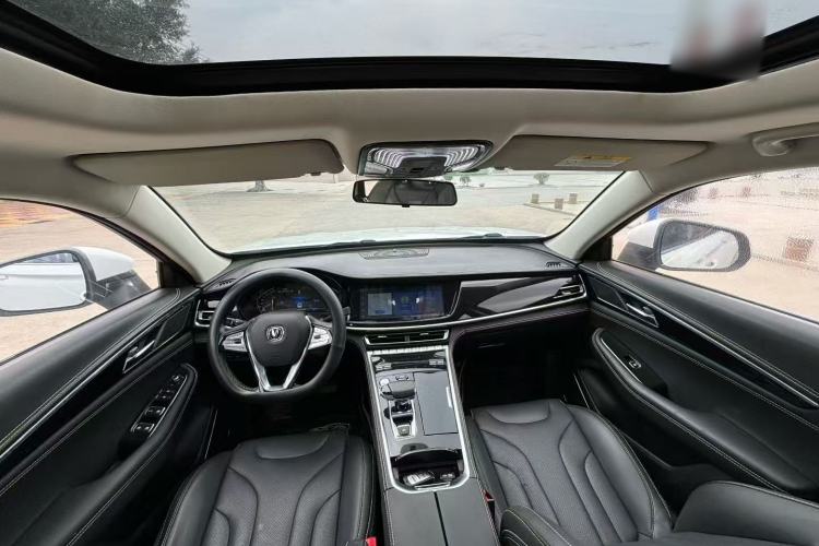 Used CHANGAN CS85 COUPE 2019 1.5T DCT Luxury Version China VI Standard Center Console