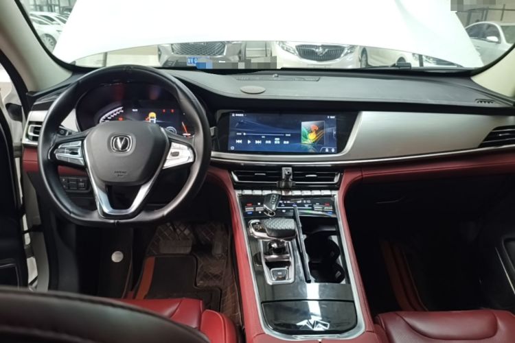 Used CHANGAN CS85 COUPE 2019 1.5T DCT Dynamic Version China VI Standard Center Console