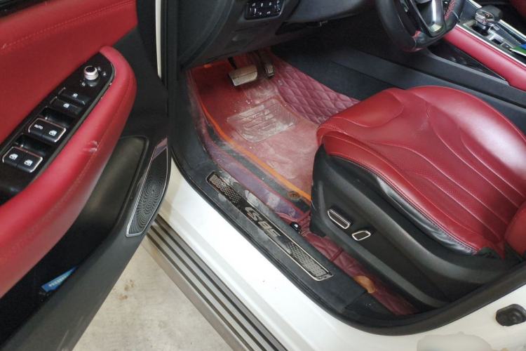 Used CHANGAN CS85 COUPE 2019 2.0T Automatic Version China V Standard Driver Seat