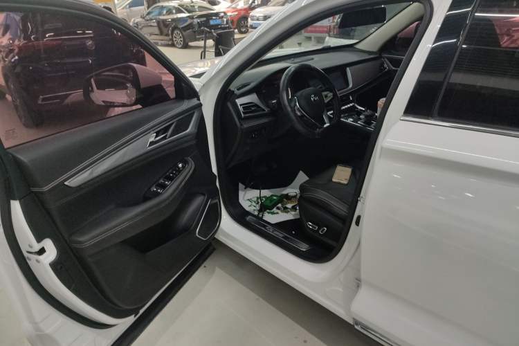 Used CHANGAN CS85 COUPE 2019 2.0T Automatic Version China V Standard Driver Seat
