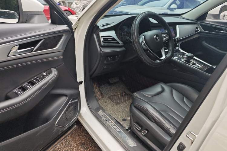 Used CHANGAN CS85 COUPE 2019 2.0T Automatic Version China VI Standard Driver Seat