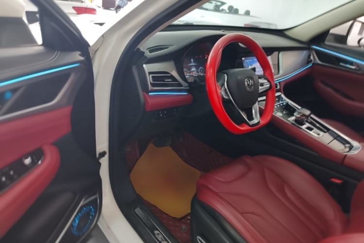 Used CHANGAN CS85 COUPE 2019 1.5T DCT Version China VI Standard Driver Seat
