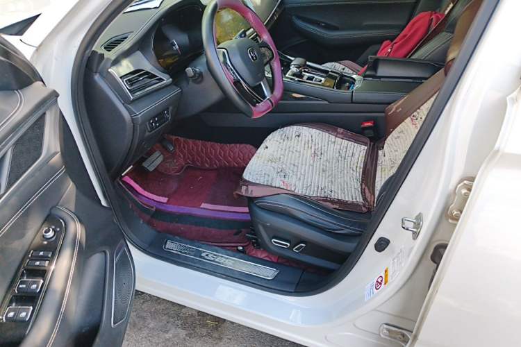 Used CHANGAN CS85 COUPE 2019 1.5T DCT Dynamic Version China VI Standard Driver Seat