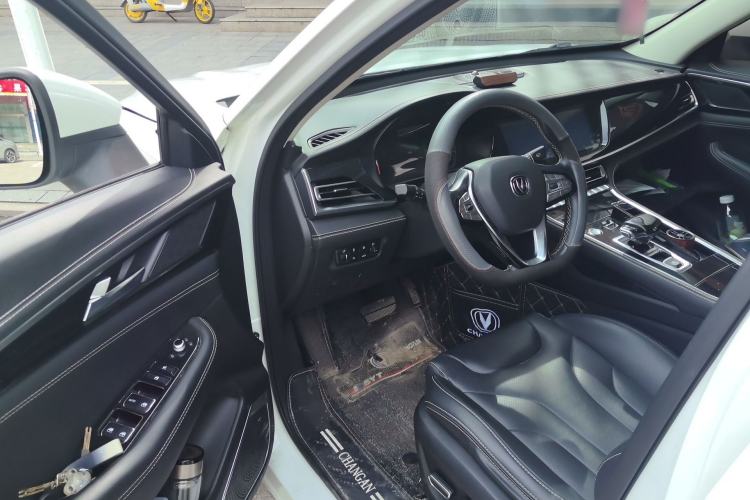 Used CHANGAN CS85 COUPE 2019 2.0T Automatic Luxury Edition China VI Standard Driver Seat