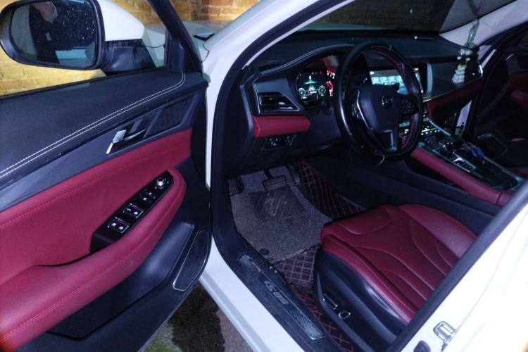 Used CHANGAN CS85 COUPE 2019 1.5T DCT Dynamic Version China VI Standard Driver Seat