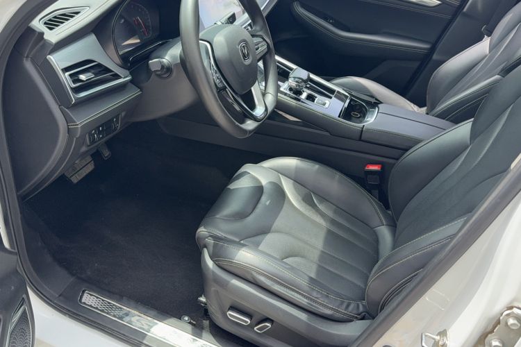 Used CHANGAN CS85 COUPE 2019 1.5T DCT Version China VI Standard Driver Seat