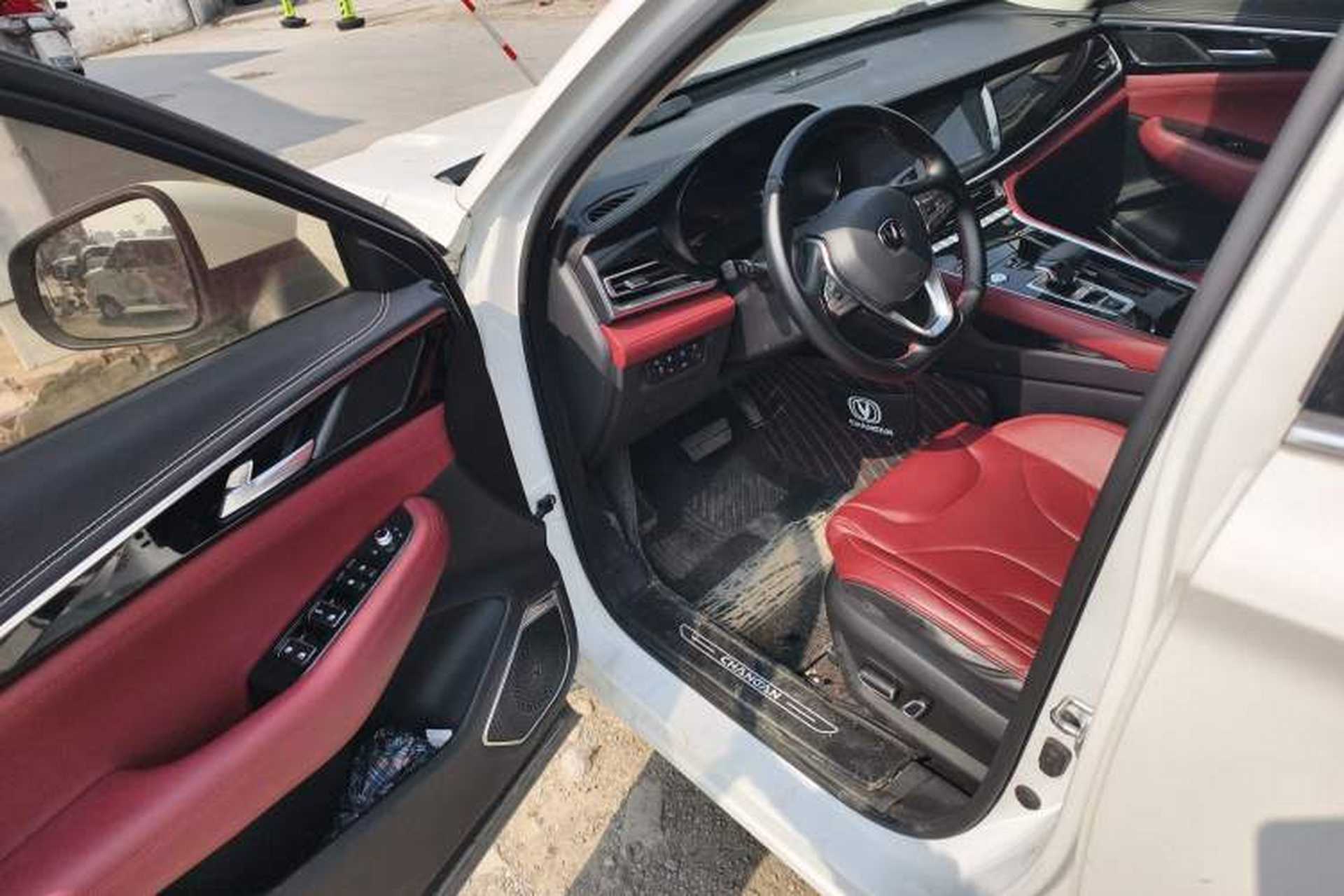 Used CHANGAN CS85 COUPE 2019 1.5T DCT Luxury Version China VI Standard Driver Seat