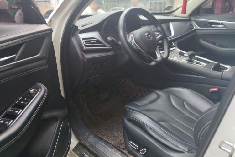 Used CHANGAN CS85 COUPE 2019 1.5T DCT Dynamic Version China VI Standard Driver Seat