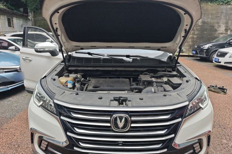 Used CHANGAN CS85 COUPE 2019 2.0T Automatic Version China VI Standard Engine Bay