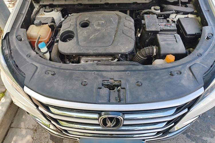 Used CHANGAN CS85 COUPE 2019 1.5T DCT Dynamic Version China VI Standard Engine Bay